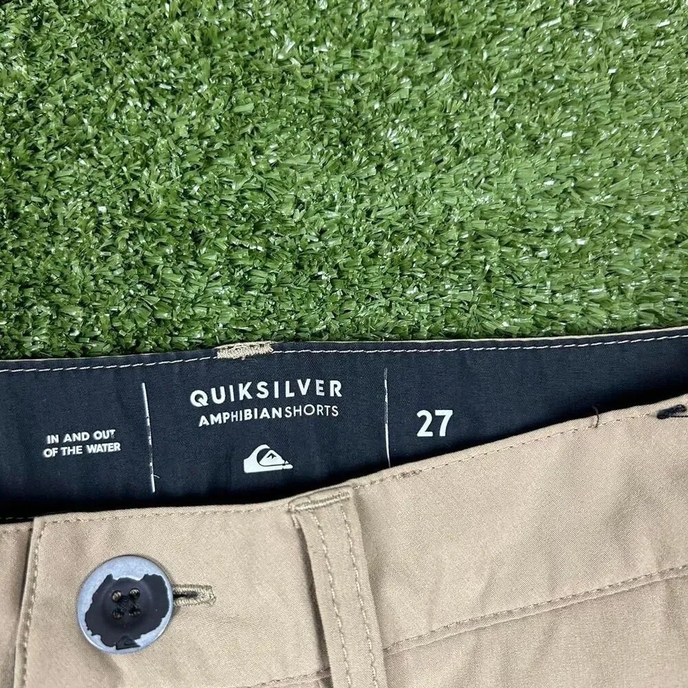 Quiksilver Men's Tan and Cream Shorts
